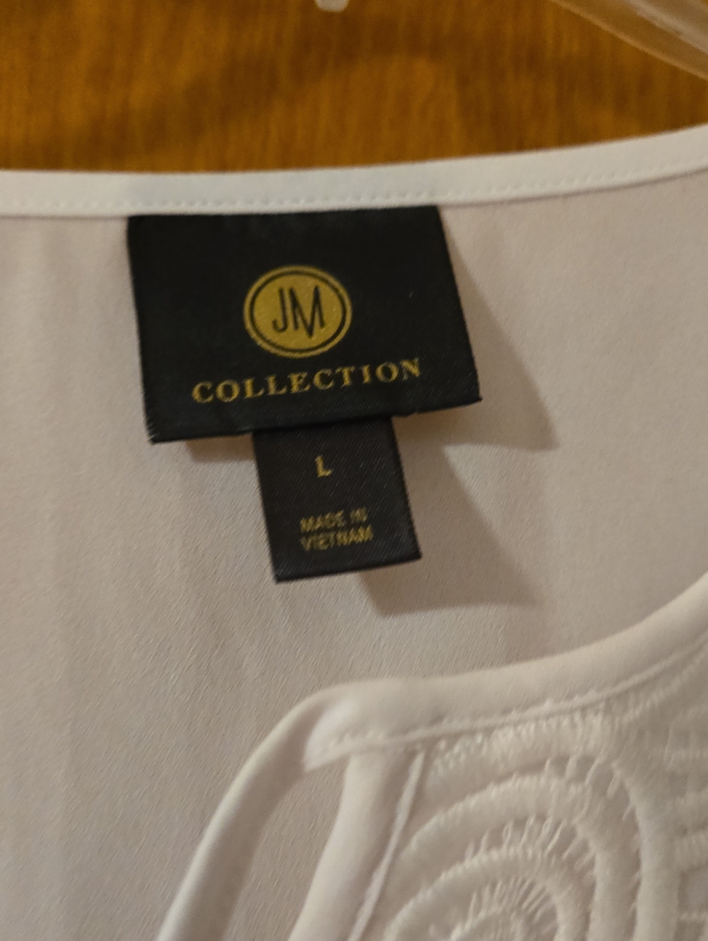JM Collection White Embroidered Women's Blouse